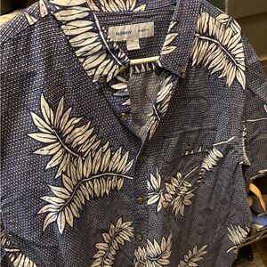 Old Navy Blue and White Men's Shirt